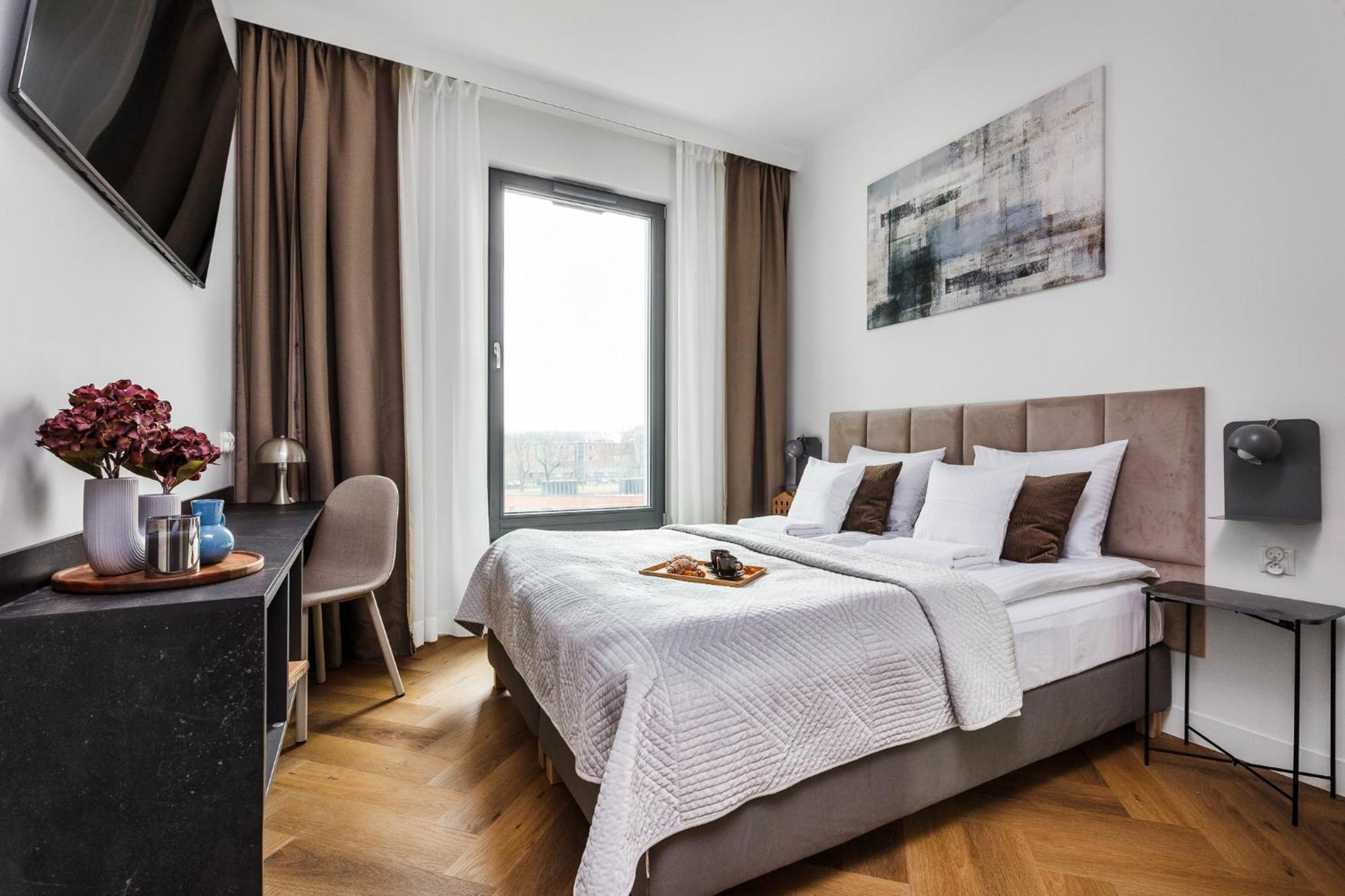 City Center - Walowa I Popieluszki By Apartmore Gdansk Exterior photo